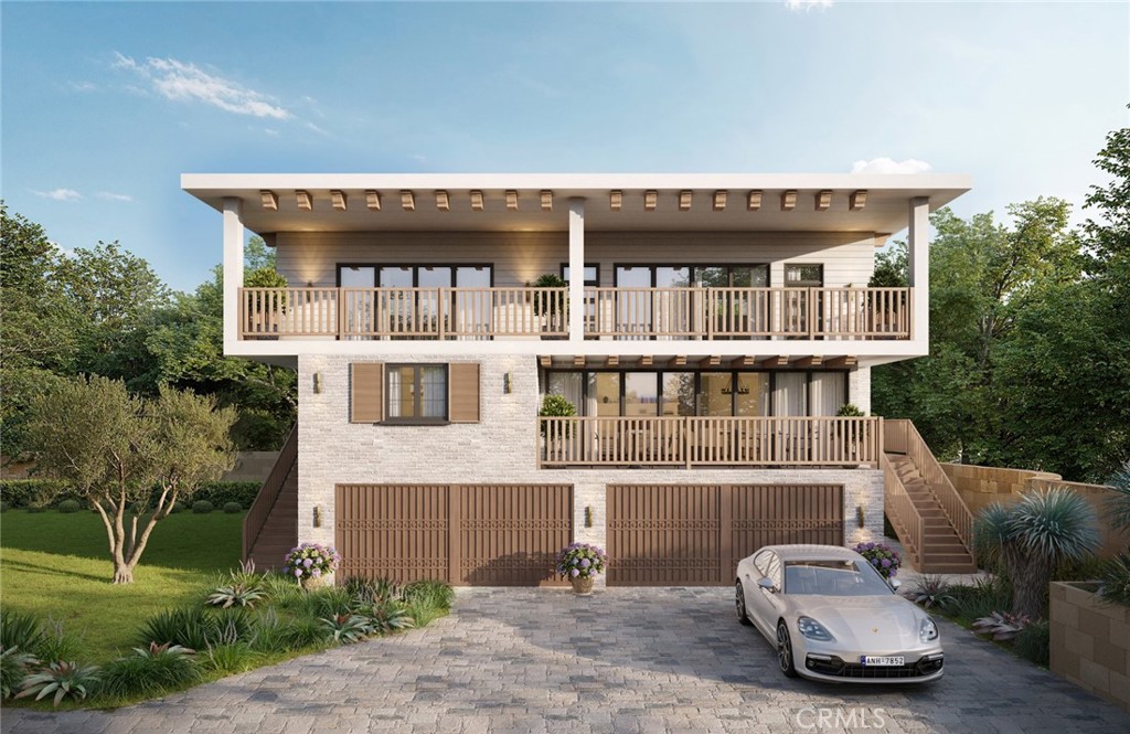 3261 Crownview Drive