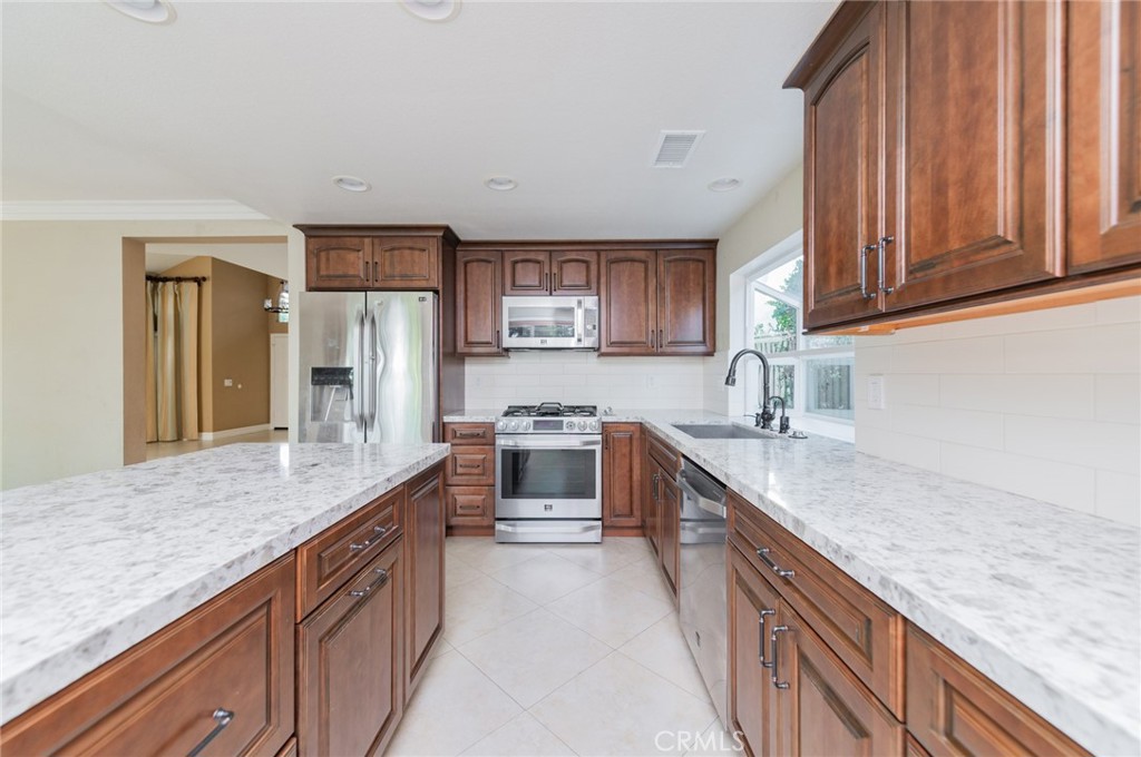 Vista Monte (NRM) - Residential Lease