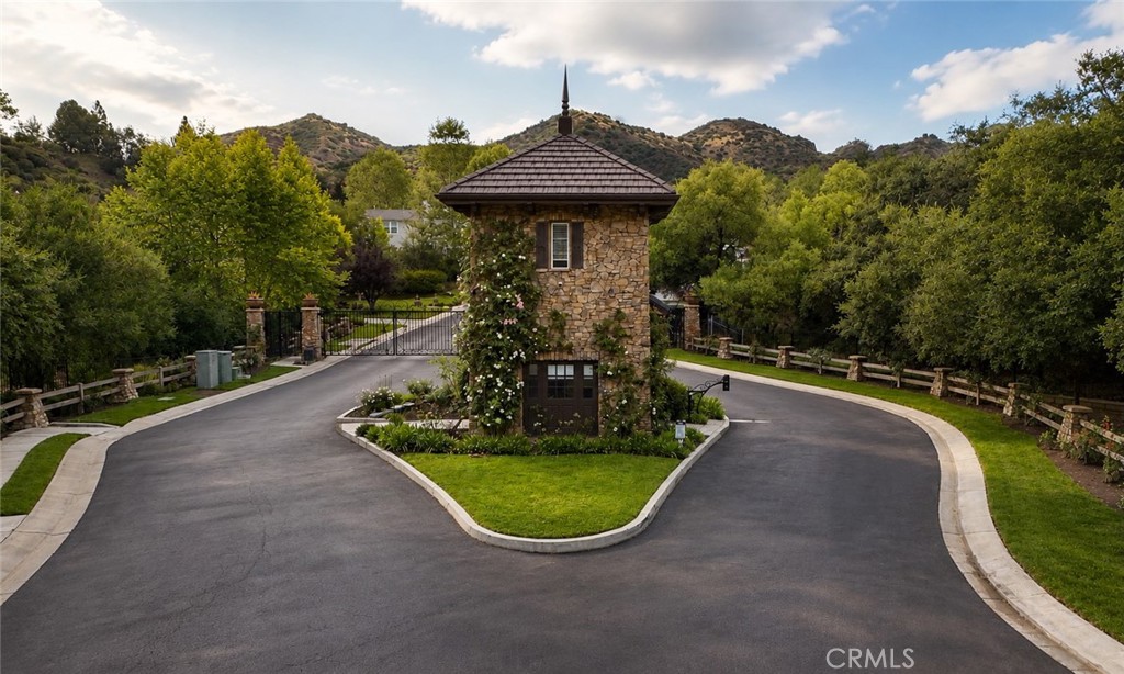 1364 Caitlyn Circle