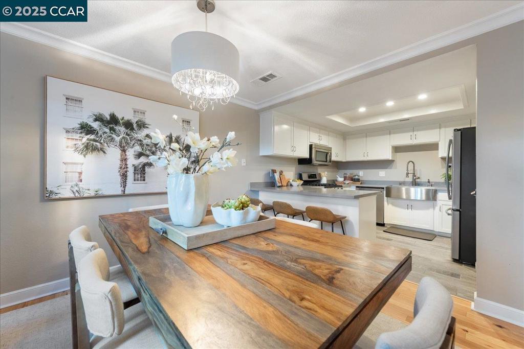 MISSION PINES - Residential