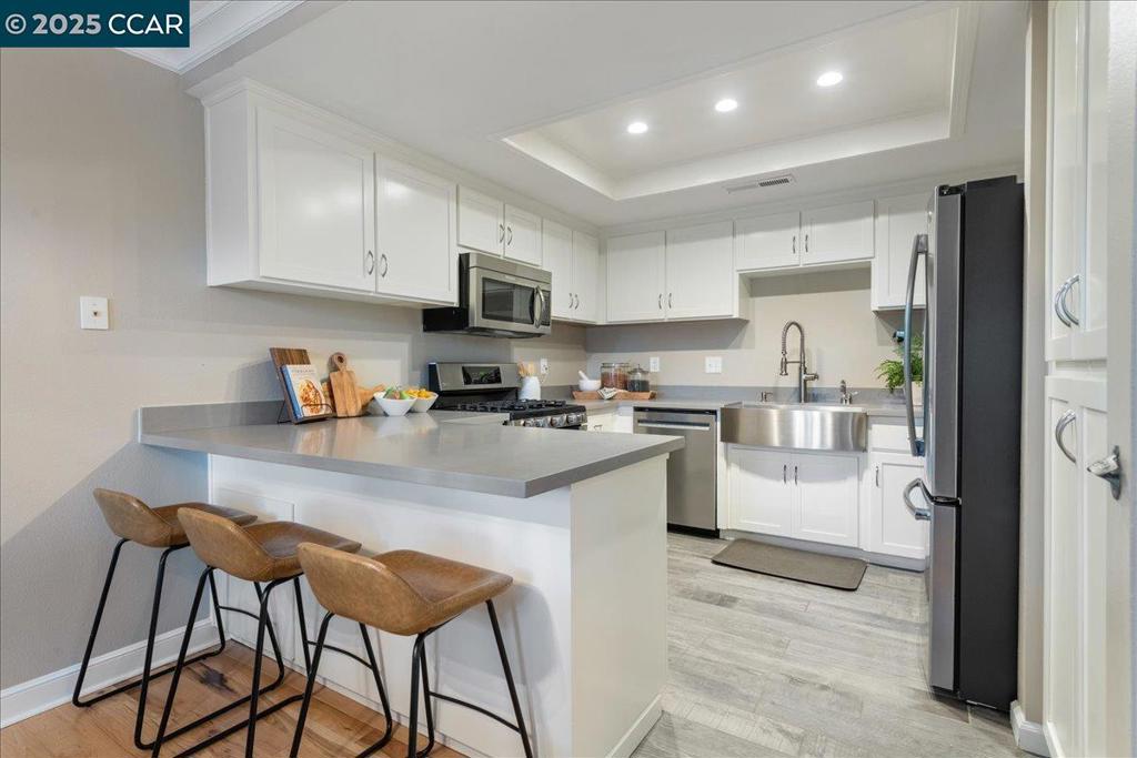 MISSION PINES - Residential