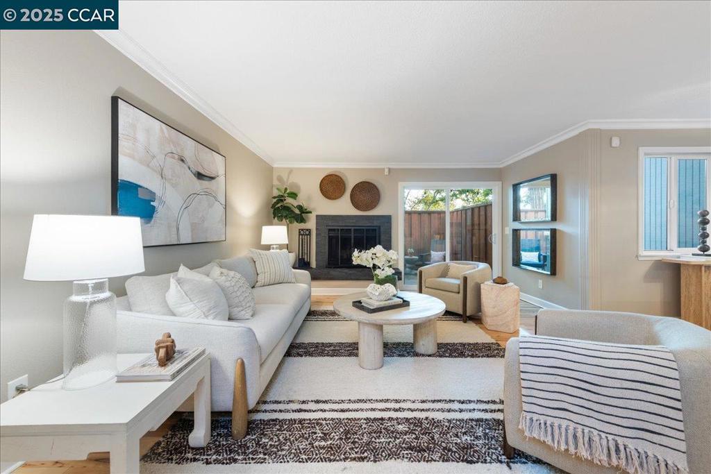 MISSION PINES - Residential