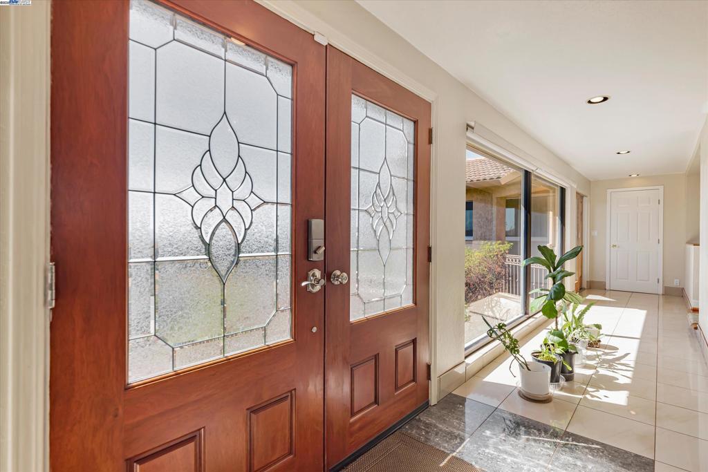 VARGAS PLATEAU - Residential