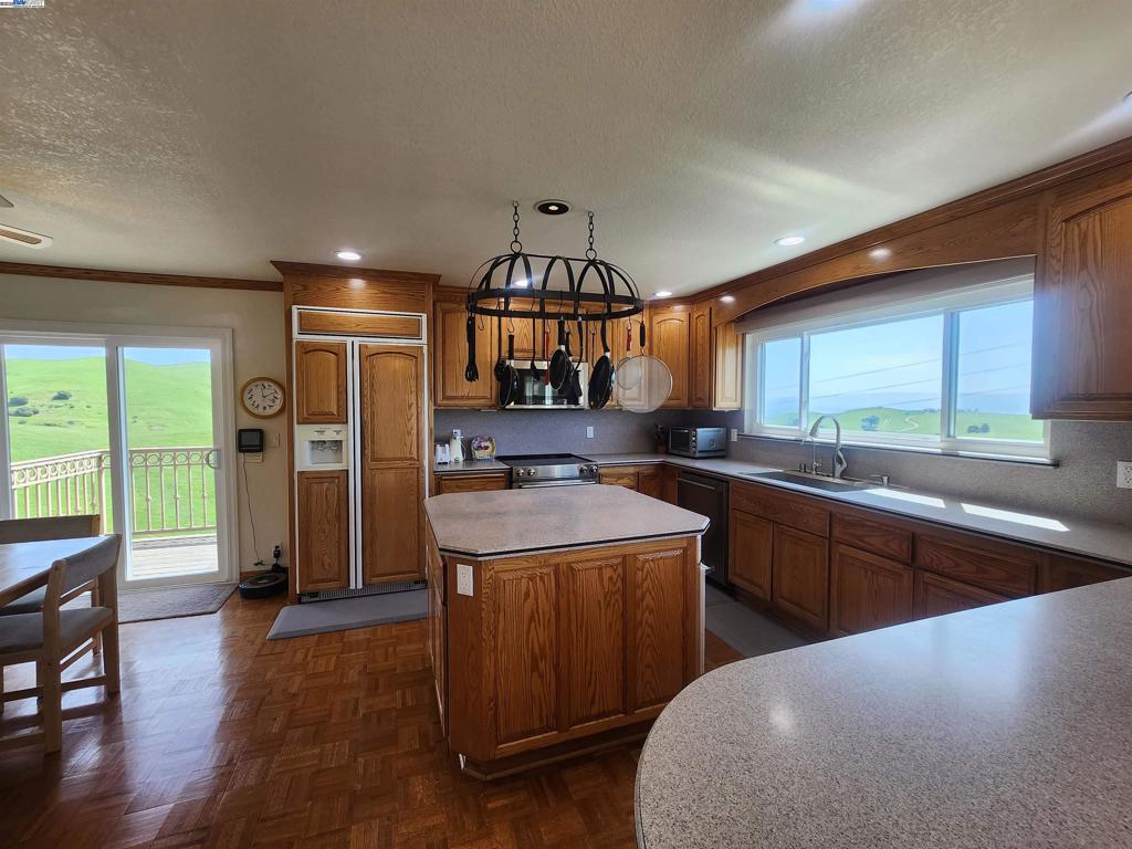 VARGAS PLATEAU - Residential