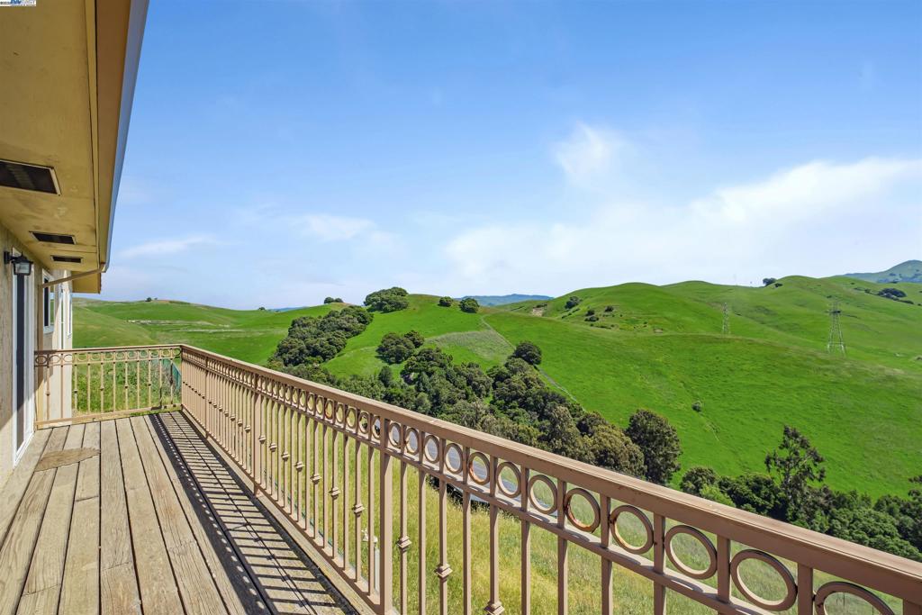 VARGAS PLATEAU - Residential