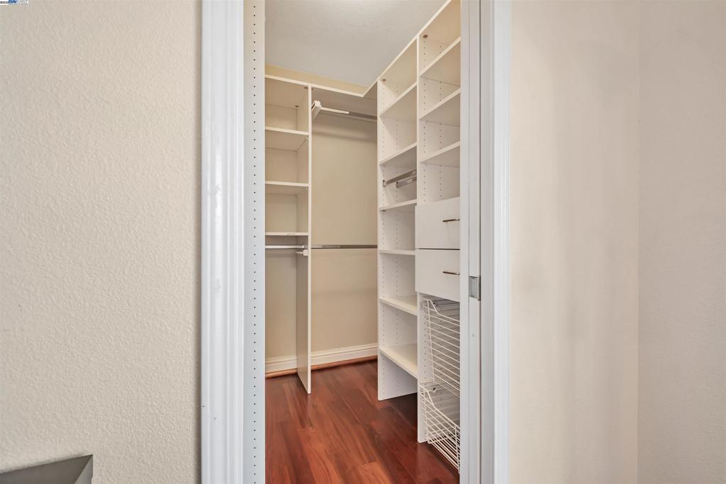 VARGAS PLATEAU - Residential