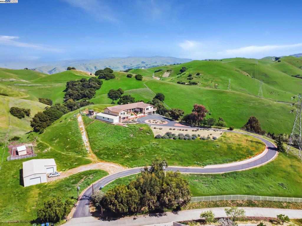 VARGAS PLATEAU - Residential