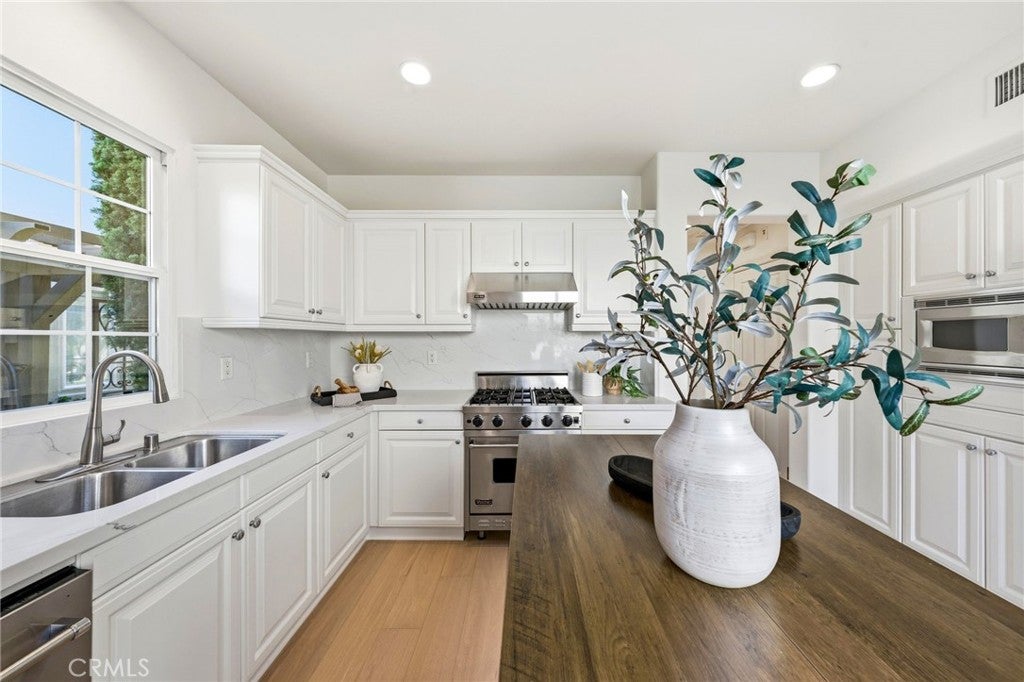 59 Bower Tree, Irvine CA 92603 - Photo 10