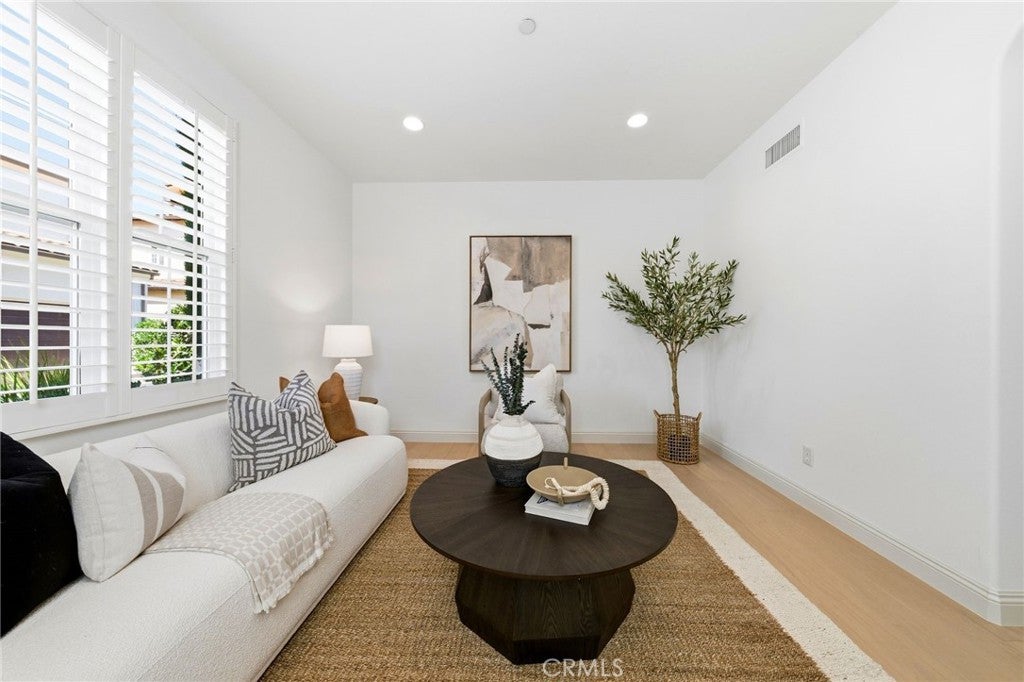 59 Bower Tree