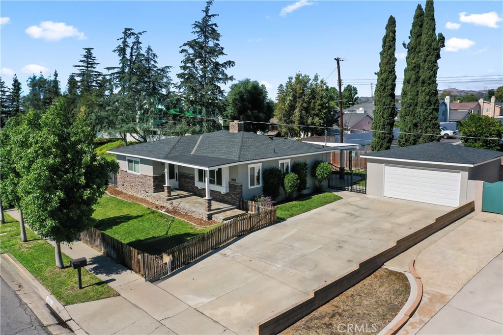 2641 Stanton