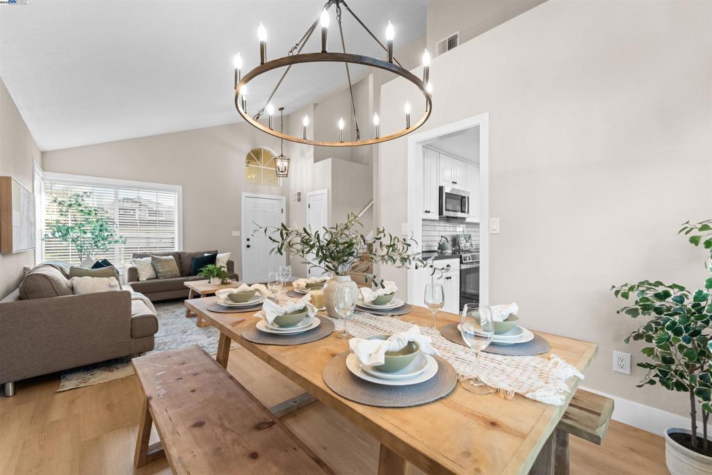 OAK GROVE - Residential