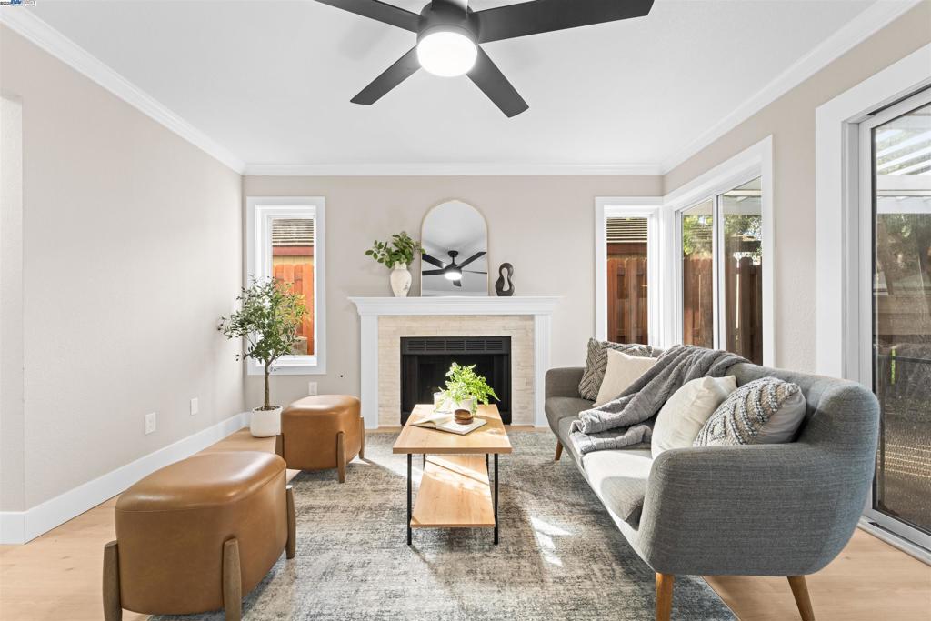 OAK GROVE - Residential