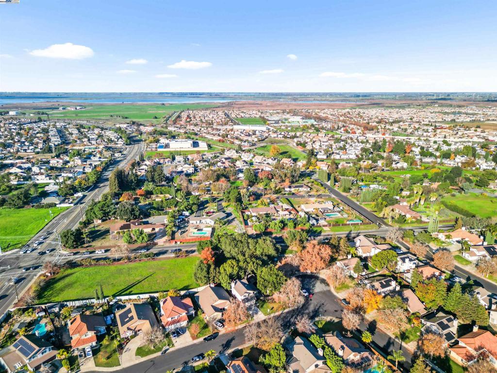 OAK GROVE - Residential