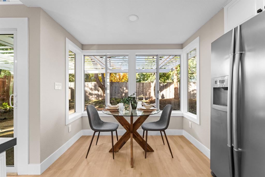 OAK GROVE - Residential