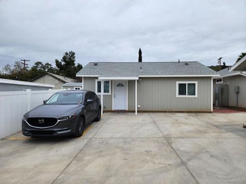 Property photo of 1251 Bates Ln 1/3, El Cajon, CA 92021