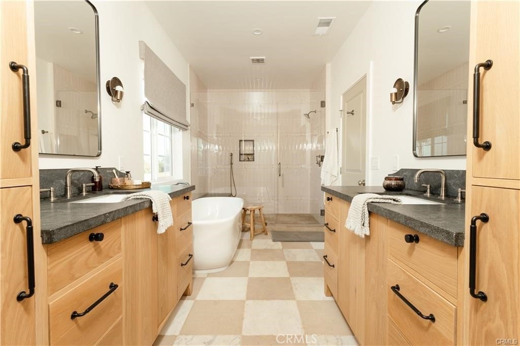 9552 Sailfish Drive, Huntington Beach CA 92646 - Photo 8
