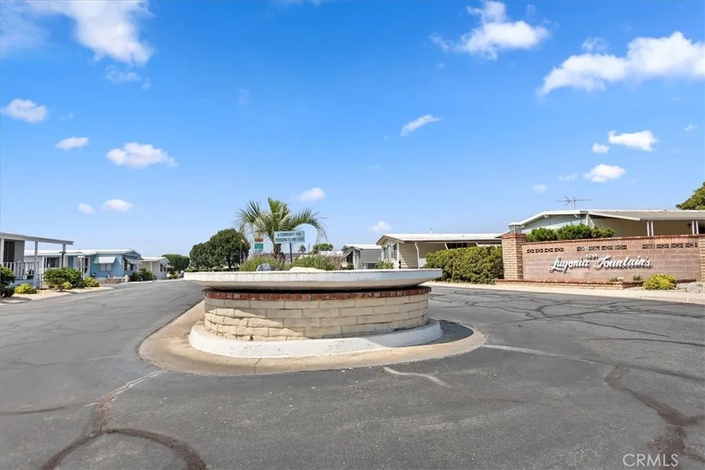 Redlands, California 92374, United States, 2 Bedrooms Bedrooms, ,2 BathroomsBathrooms,Residential,Pending,148206