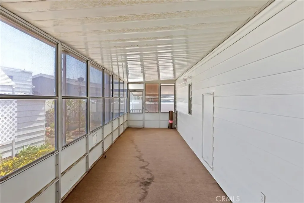 Redlands, California 92374, United States, 2 Bedrooms Bedrooms, ,2 BathroomsBathrooms,Residential,Pending,148206