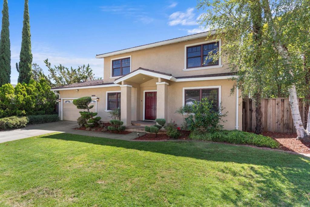 28039 Dobbel Avenue