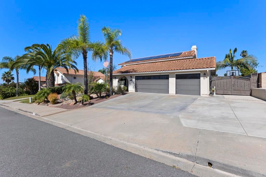 1777 Ridge Creek Dr