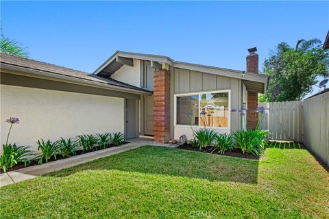 Featured picture for the property OC26123650