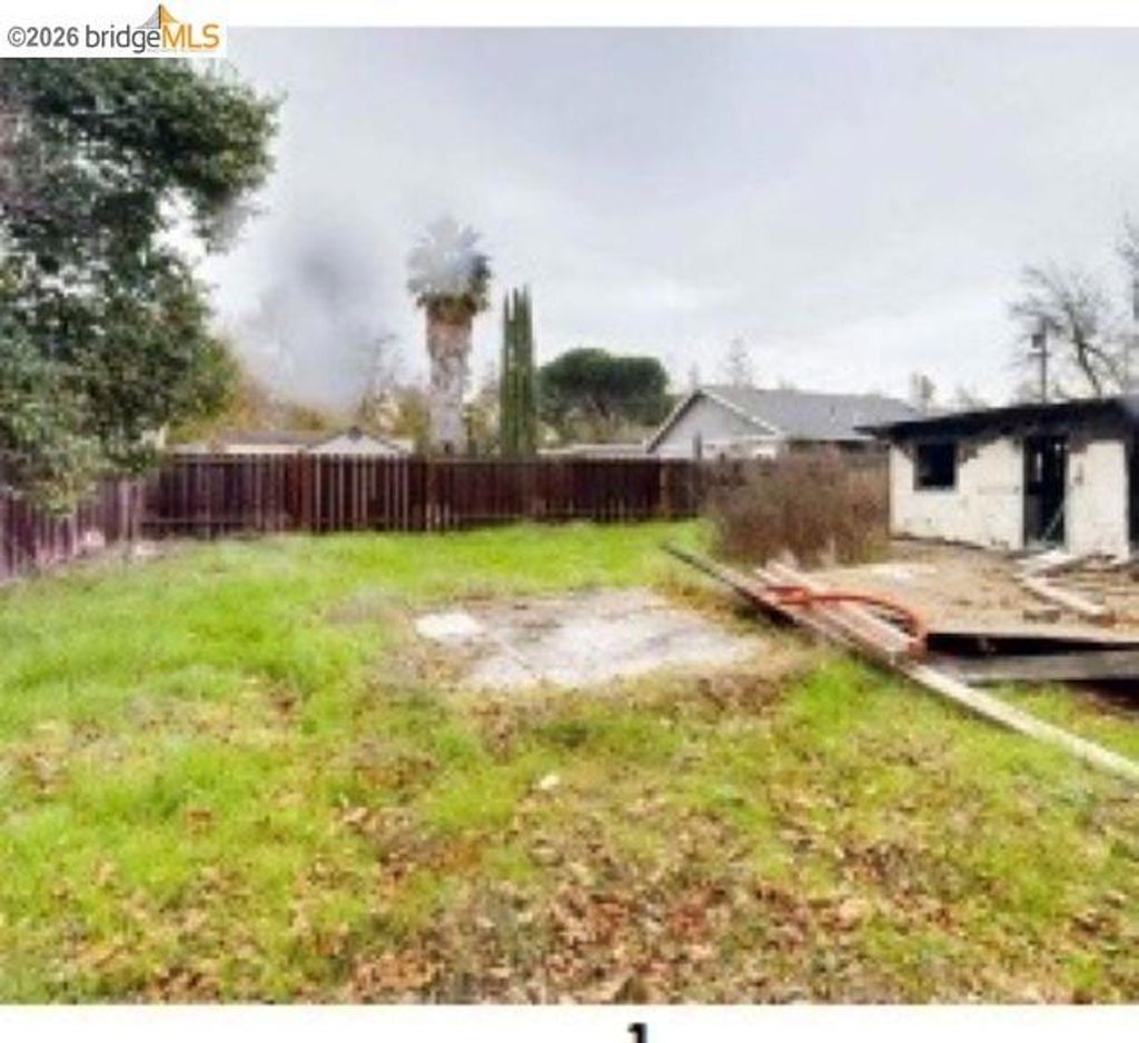 Photo of 3155 San Ramon Rd Rd, Concord, CA 94519 (MLS # 41128948)