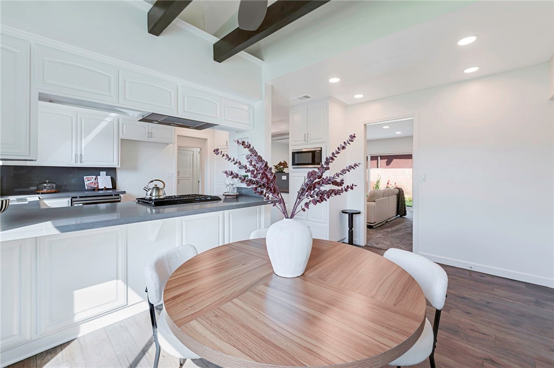 Stratford Square (SQQ) - Residential