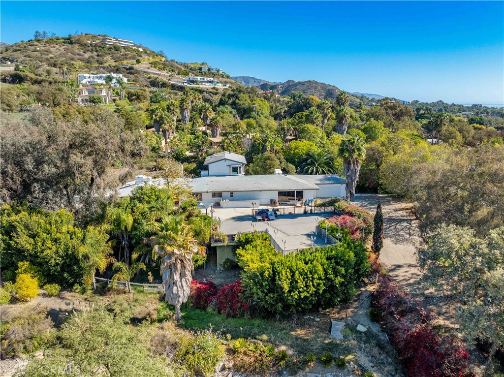 27473 Pacific Coast