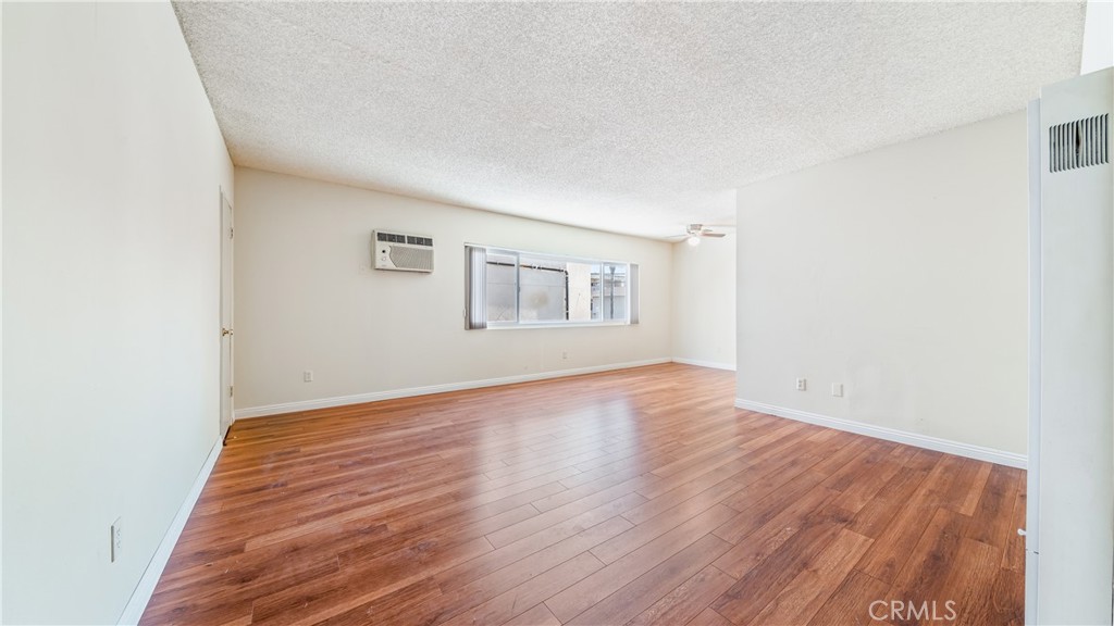 Properties 4 6045 Hazelhurst Place