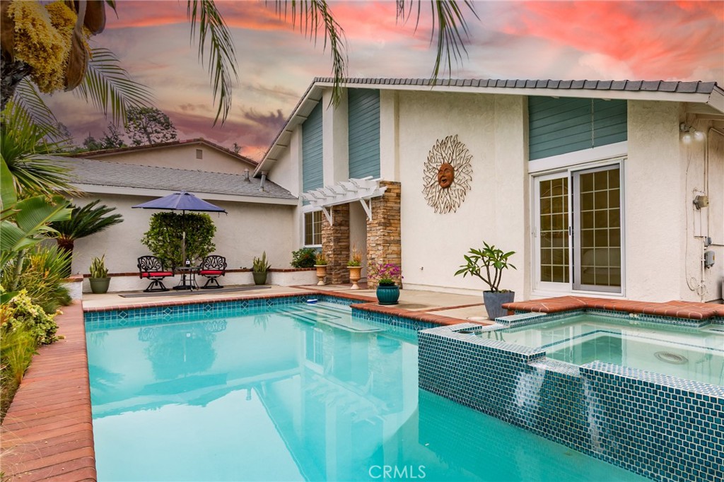 1717 Morning Sun Avenue