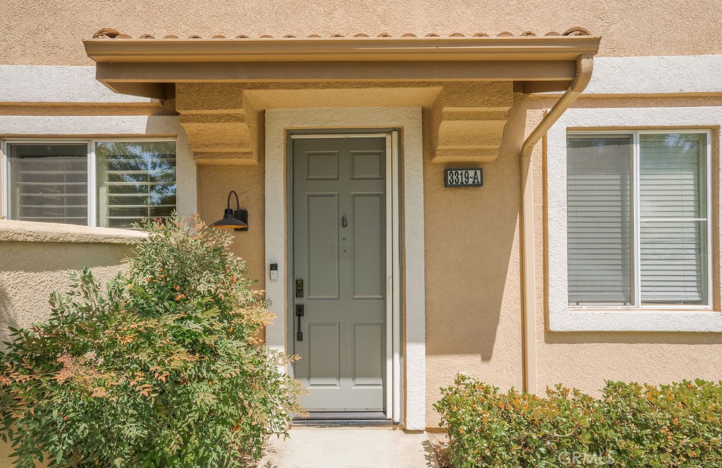 3319 E Chardonnay Lane