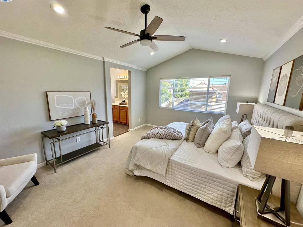 GARIN RANCH - Residential