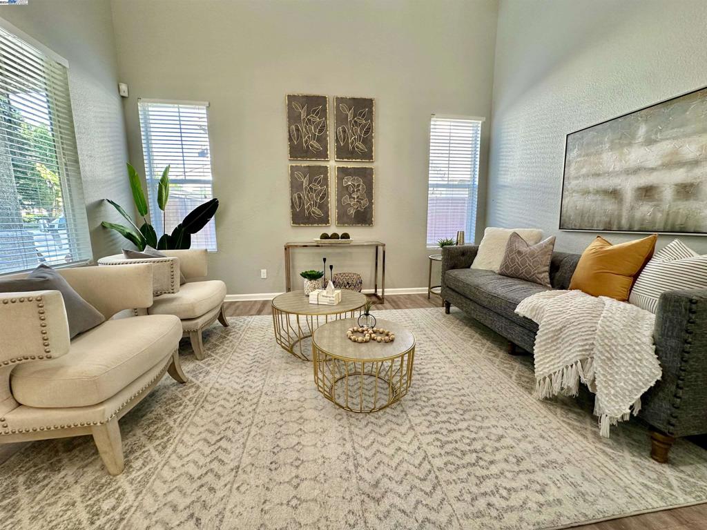 GARIN RANCH - Residential