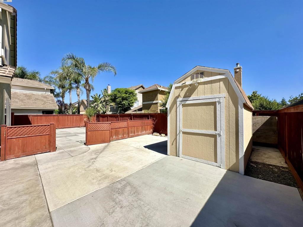 GARIN RANCH - Residential