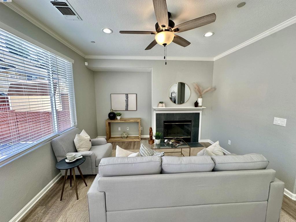 GARIN RANCH - Residential