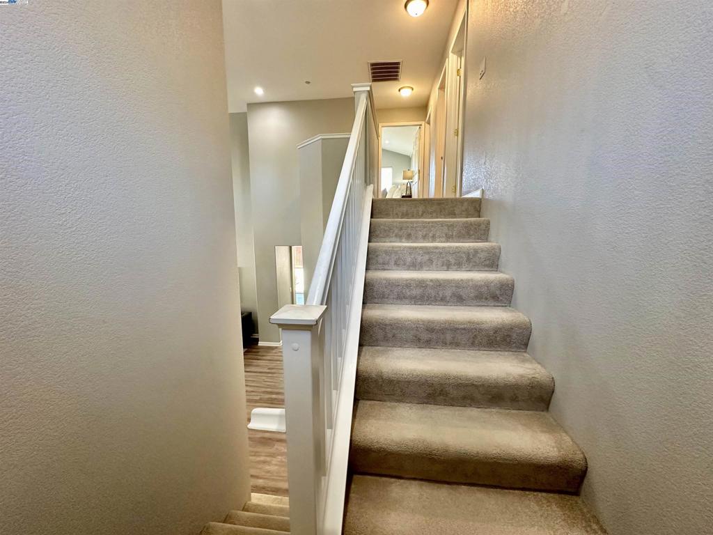 GARIN RANCH - Residential