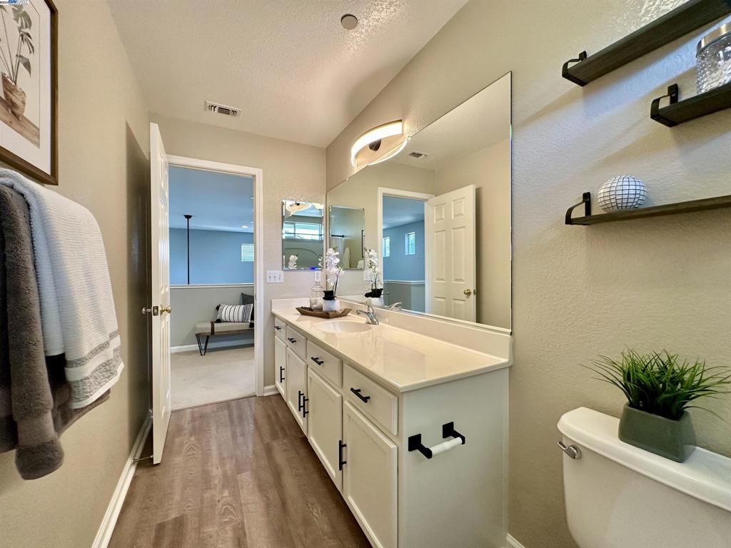 GARIN RANCH - Residential