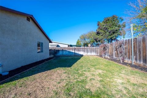 Tiny photo for 358 Via Ramona, Paso Robles, CA 93446 (MLS # PI26000096)