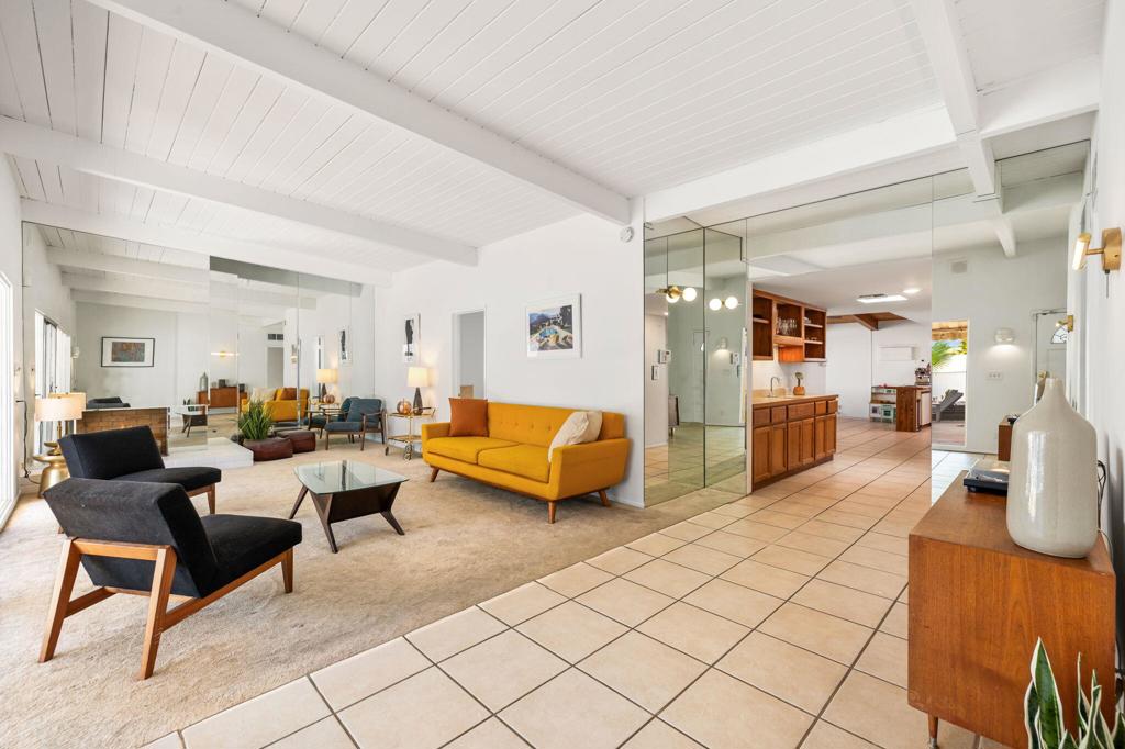 Racquet Club East - Residential