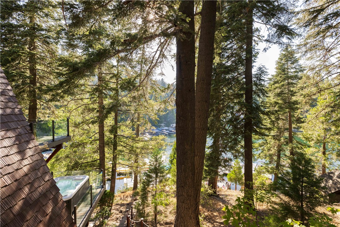 Arrowhead Woods (AWHW) - Residential