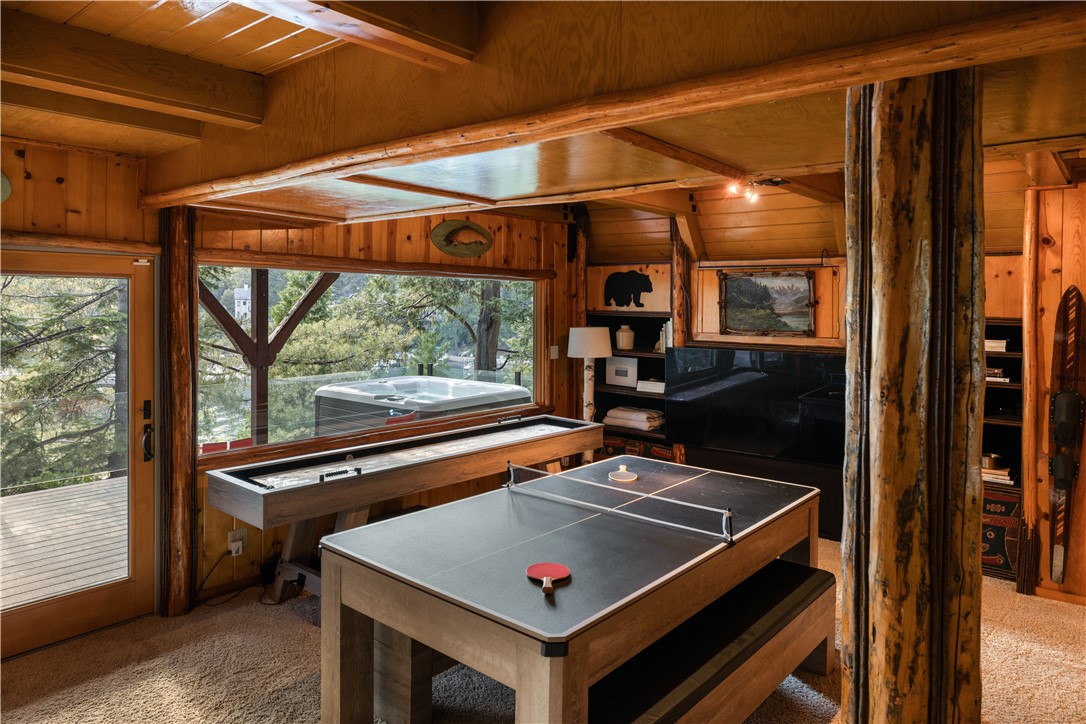 Arrowhead Woods (AWHW) - Residential