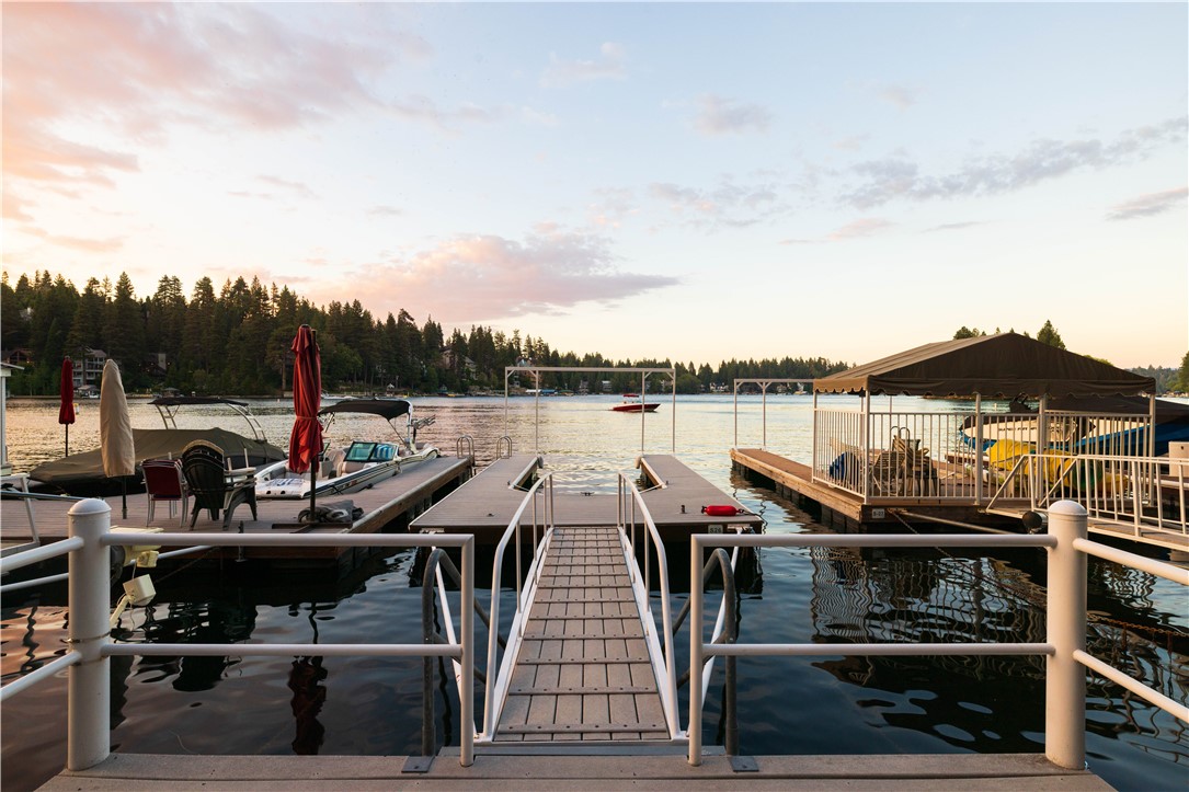 Arrowhead Woods (AWHW) - Residential