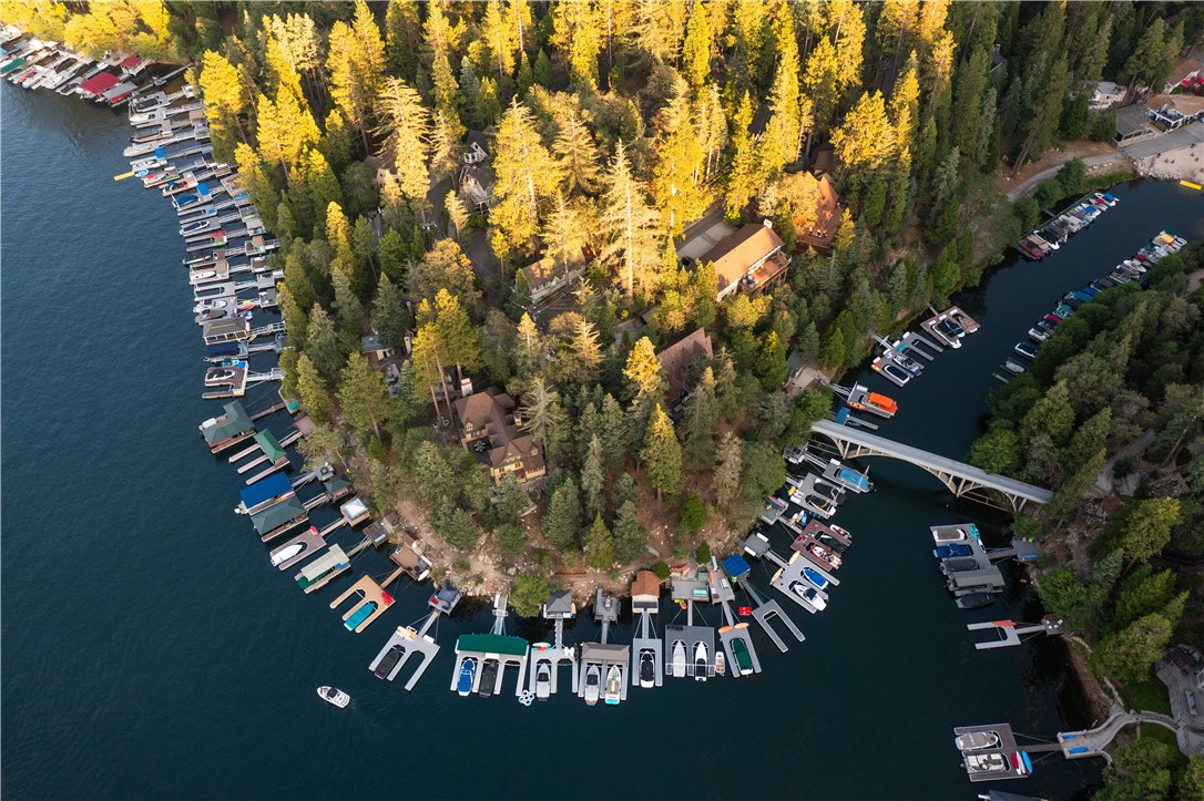 Arrowhead Woods (AWHW) - Residential