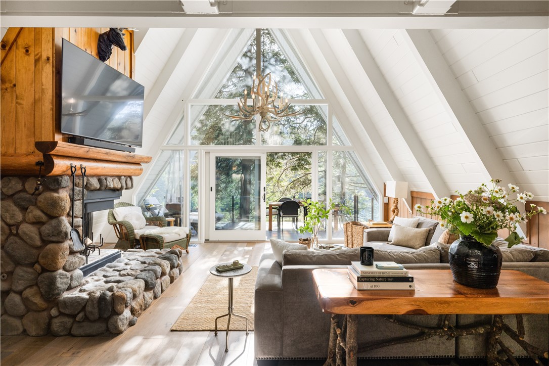 Arrowhead Woods (AWHW) - Residential
