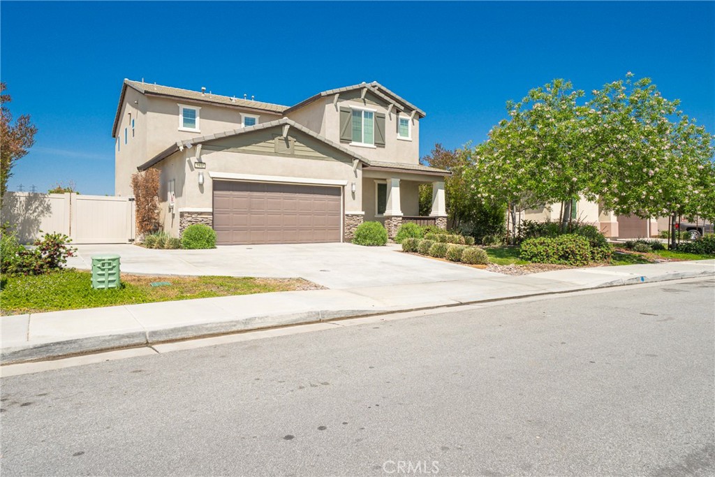 1172 Poinsettia Circle
