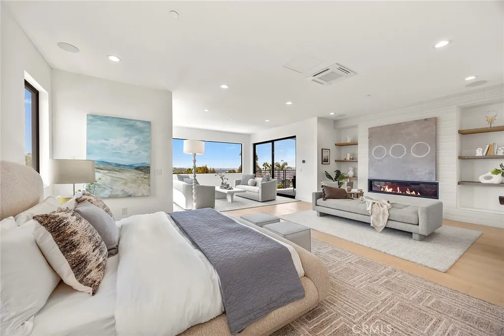 Anaheim Hills, California 92808, United States, 6 Bedrooms Bedrooms, ,7 BathroomsBathrooms,Residential,Active,217982