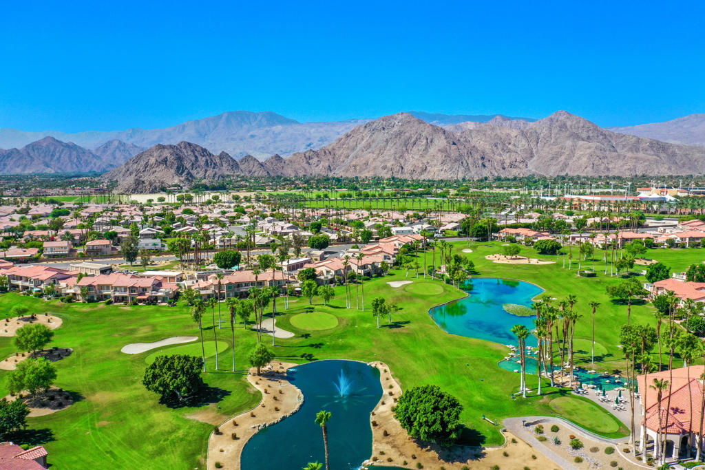 Palm Royale - Residential