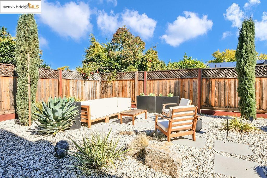 HOLBROOK HEIGHTS - Residential