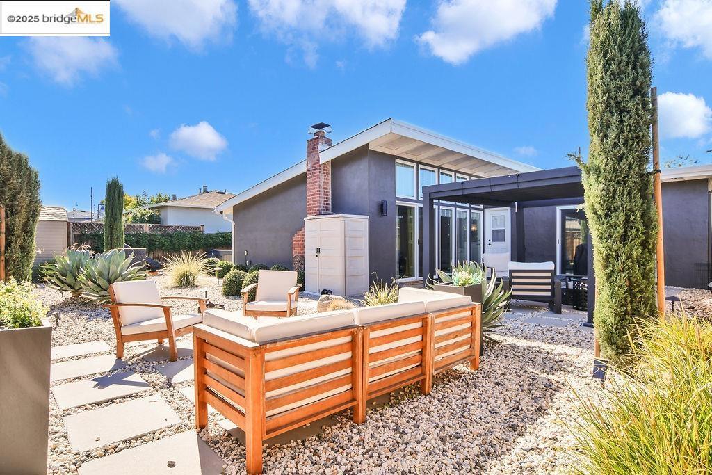 HOLBROOK HEIGHTS - Residential