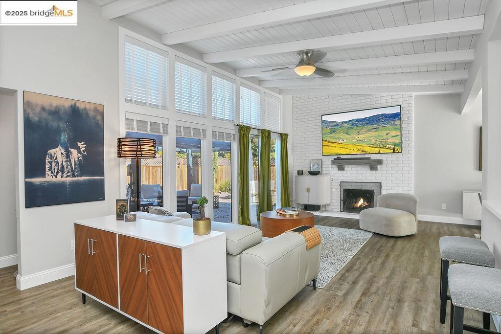 HOLBROOK HEIGHTS - Residential